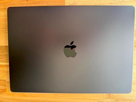 【美品】MacBook Pro 16 M3 Max/36GB/1TB
