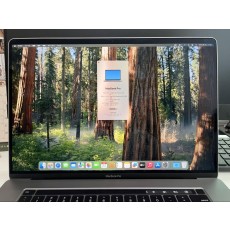 MacBook Pro 16インチ