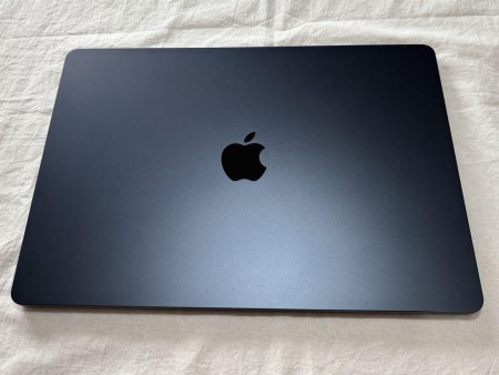 【美品】15インチ M2 MacBook Air (2023) ミッドナイト