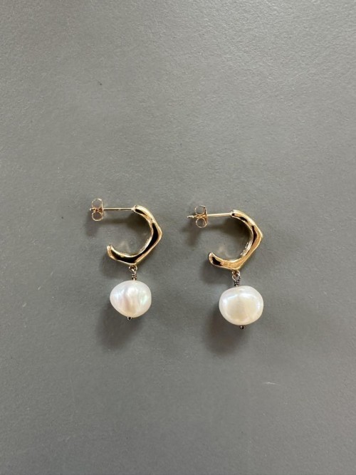 ete パール フープピアス