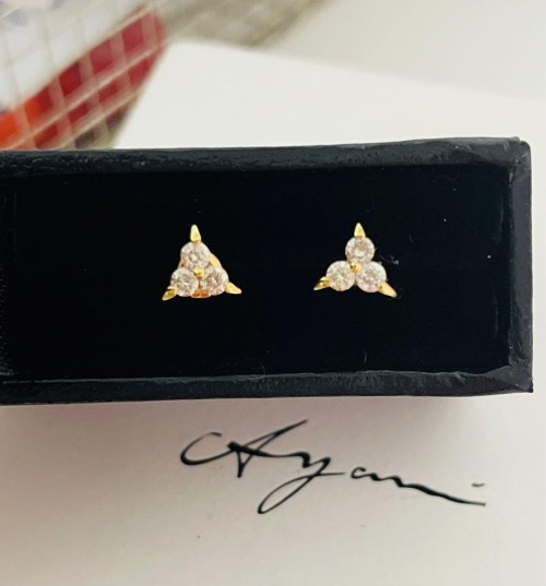 アヤミジュエリーダイヤモンドピアス