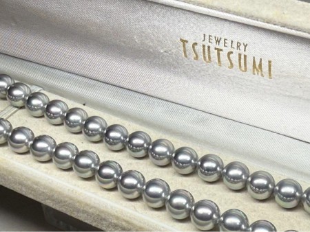 TSUTSUMIシルバーブルーピンク アコヤ真珠8㎜玉パールネックレス
