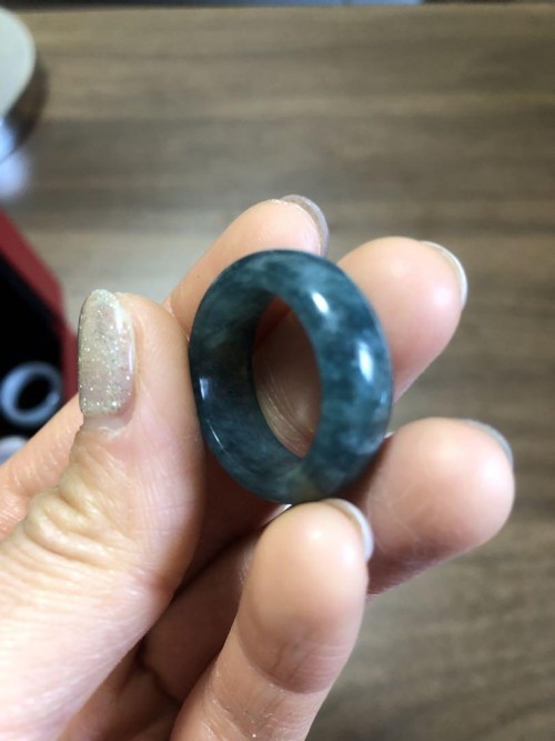 ☆天然石卸☆超激レア!!☆完全別格品!!(宝石質）