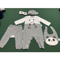 パンダ柄　ロンパース　パンツ　スタイ他