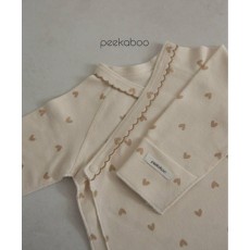 peekaboo ベビーパジャマ ハート柄 ベージュ