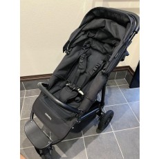 エアバギー ココ プレミア フロムバース ベビーカー　airbuggy
