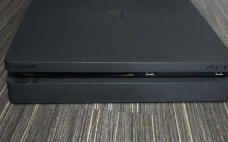 【アリエル様専用】PS4 ジェット・ブラック 1TB CUH-2000BB01