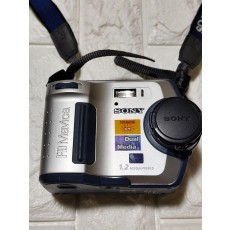 SONY Dual Madia MVC-FD100