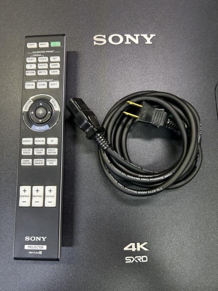 SONY 4K プロジェクター VPL-VW500ES