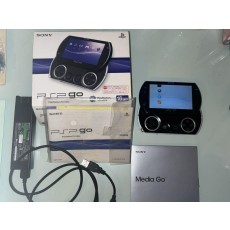 SONY PSP go 16GB 本体