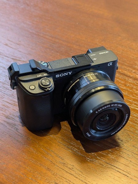 【美品】sonyソニーα6400セットILCE-6400 英語のみ/日本語不可