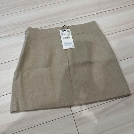 ZARA ミニスカート