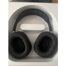 AirPods Max スペースグレー